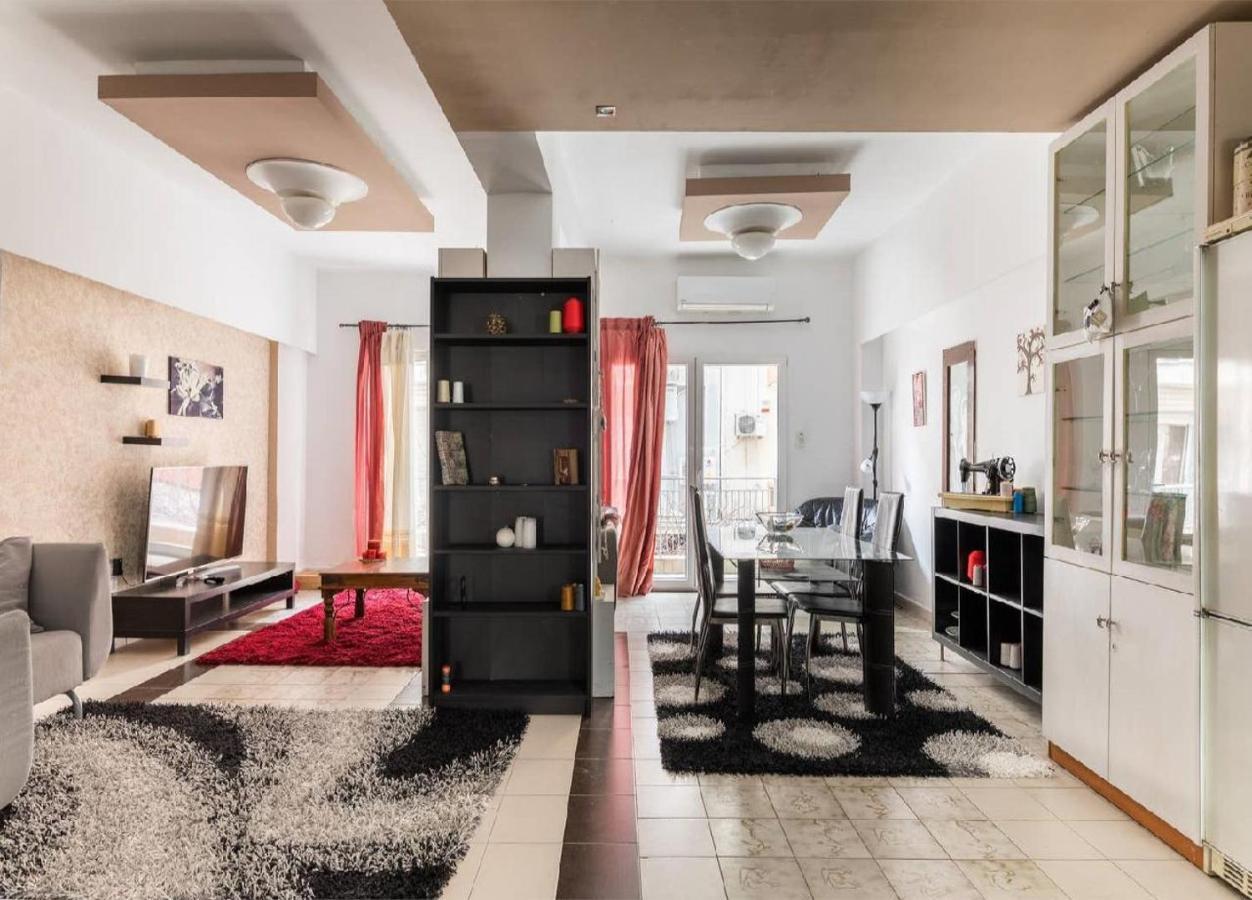 Ferienwohnung 2Bd- Perfect Location With Square View Thessaloniki Exterior foto