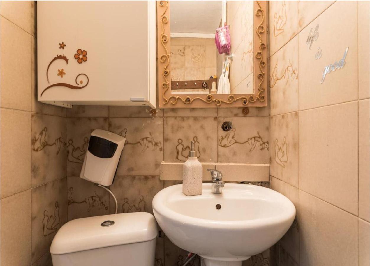 Ferienwohnung 2Bd- Perfect Location With Square View Thessaloniki Exterior foto