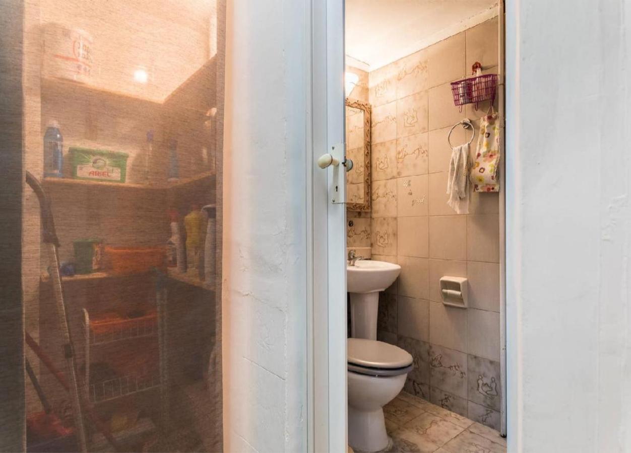 Ferienwohnung 2Bd- Perfect Location With Square View Thessaloniki Exterior foto