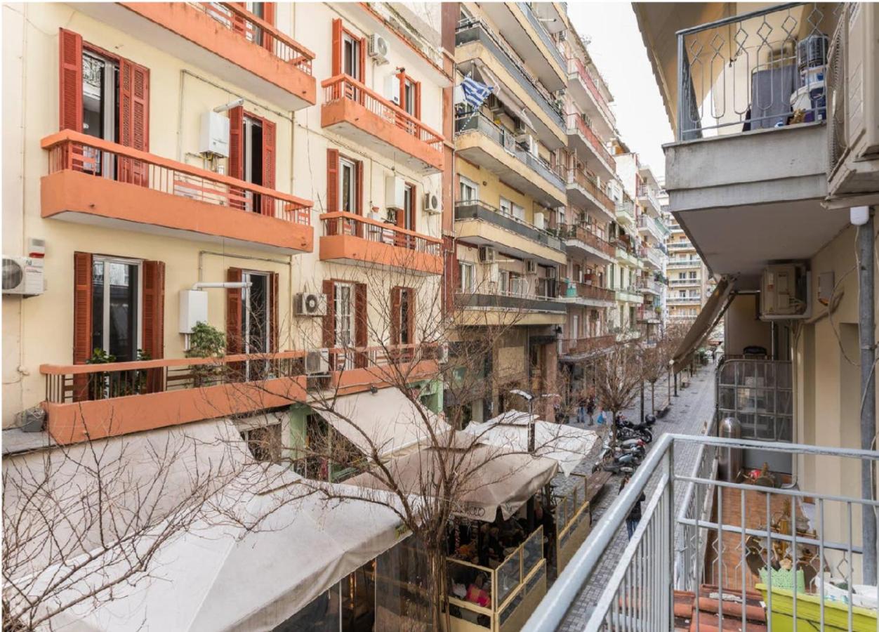 Ferienwohnung 2Bd- Perfect Location With Square View Thessaloniki Exterior foto
